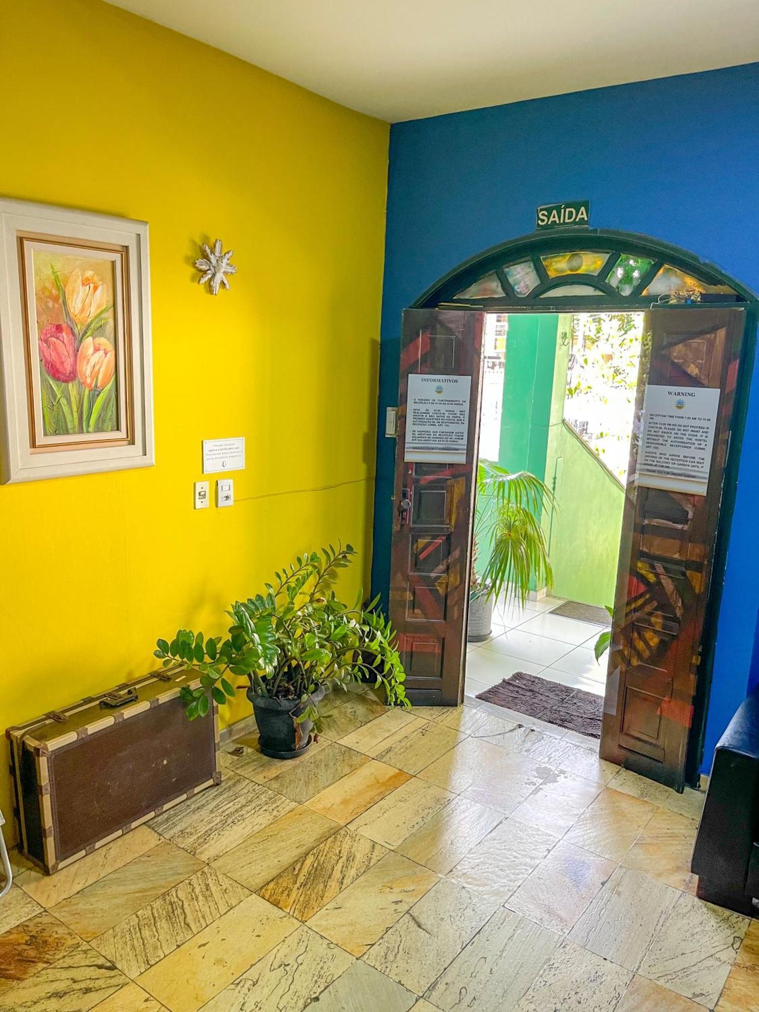 Onca Da Praia Hostel Витория Экстерьер фото