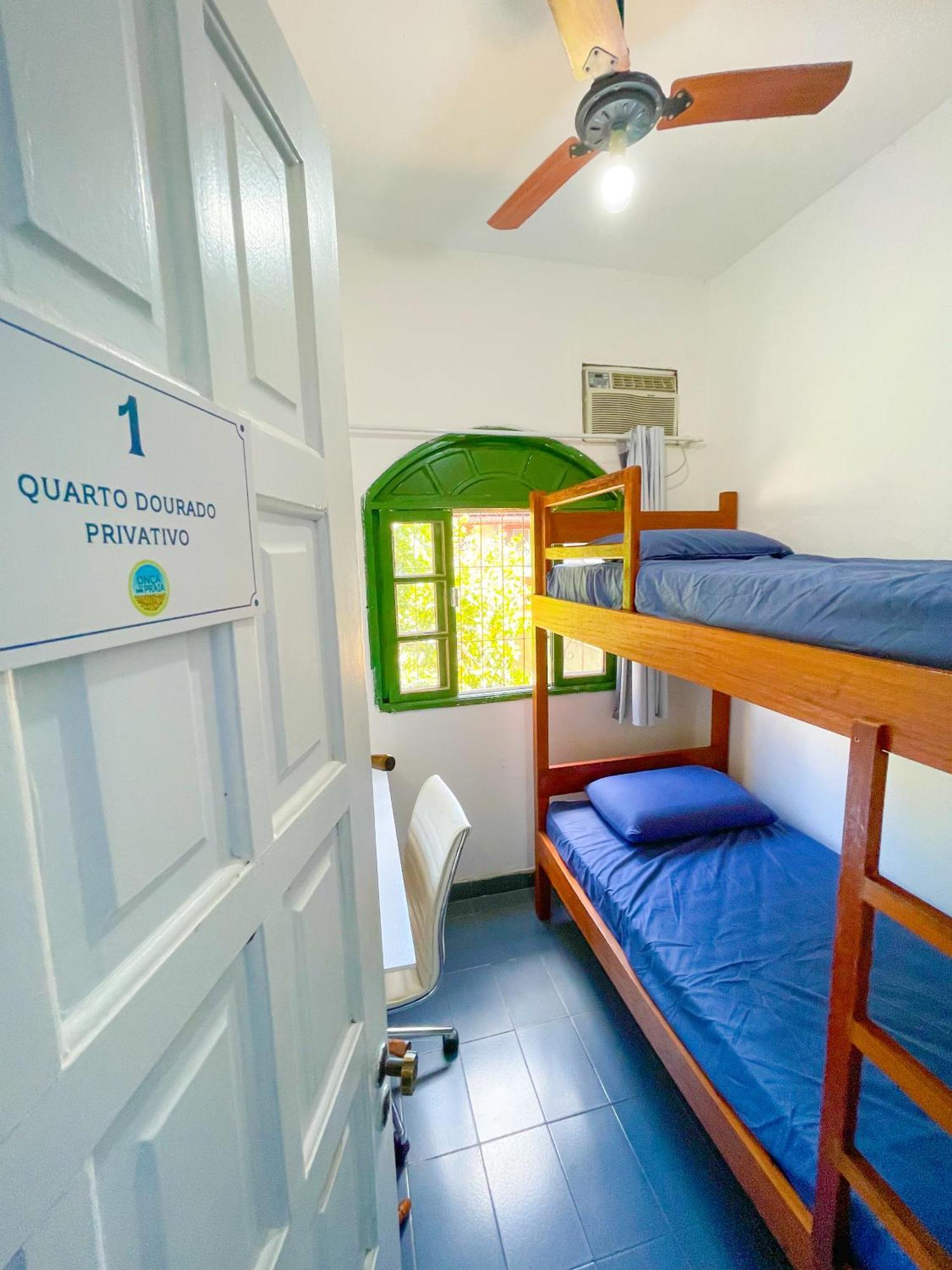 Onca Da Praia Hostel Витория Экстерьер фото