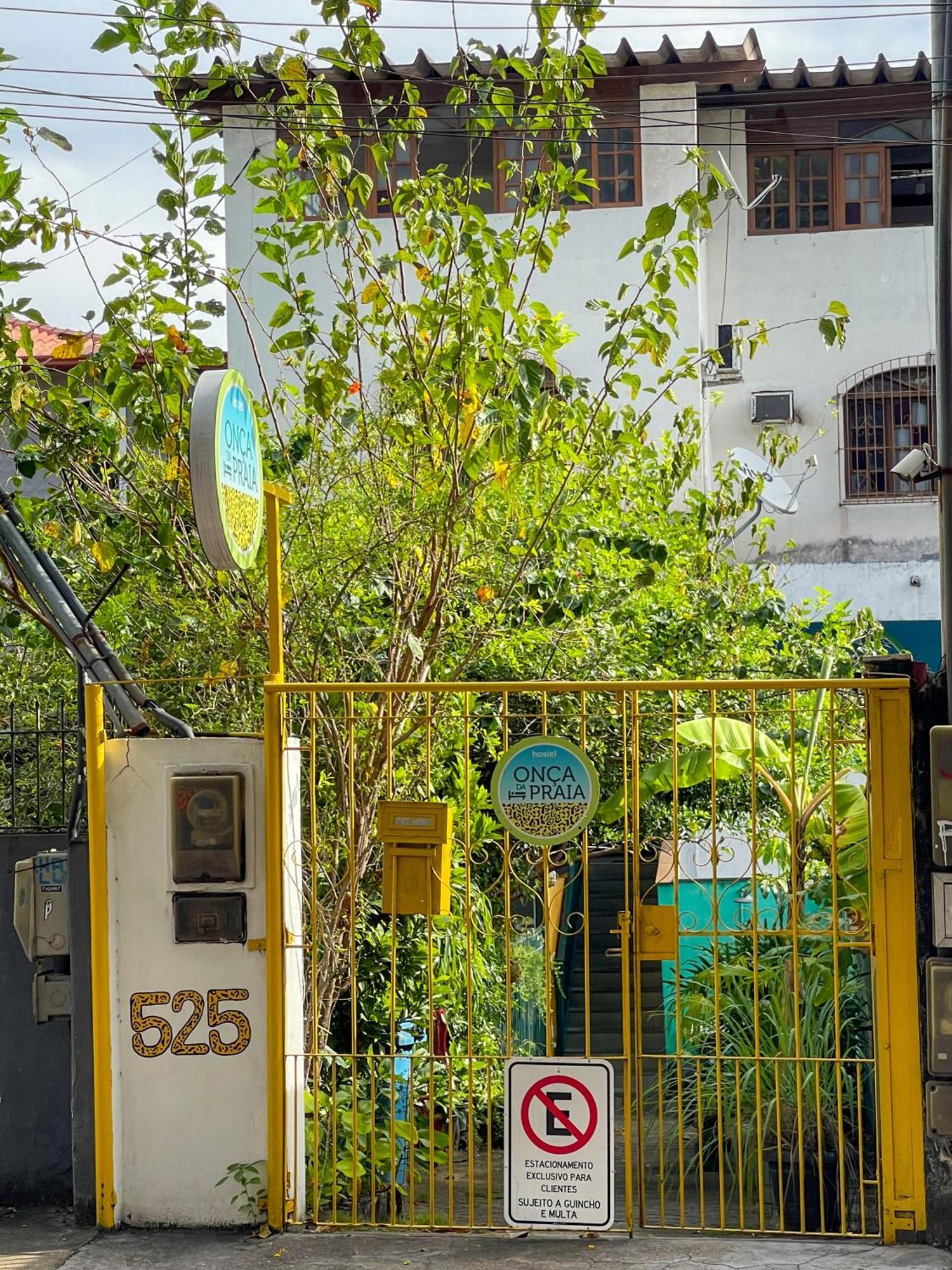 Onca Da Praia Hostel Витория Экстерьер фото