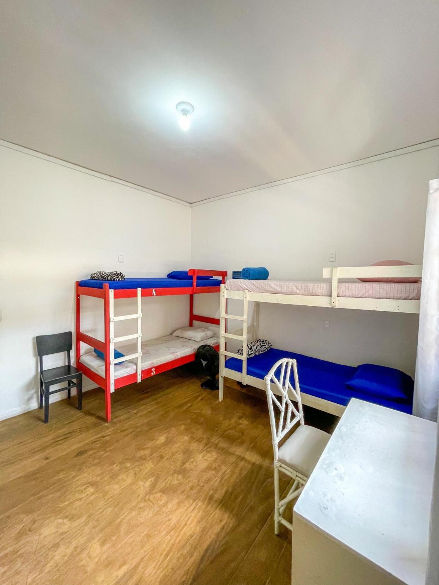 Onca Da Praia Hostel Витория Экстерьер фото