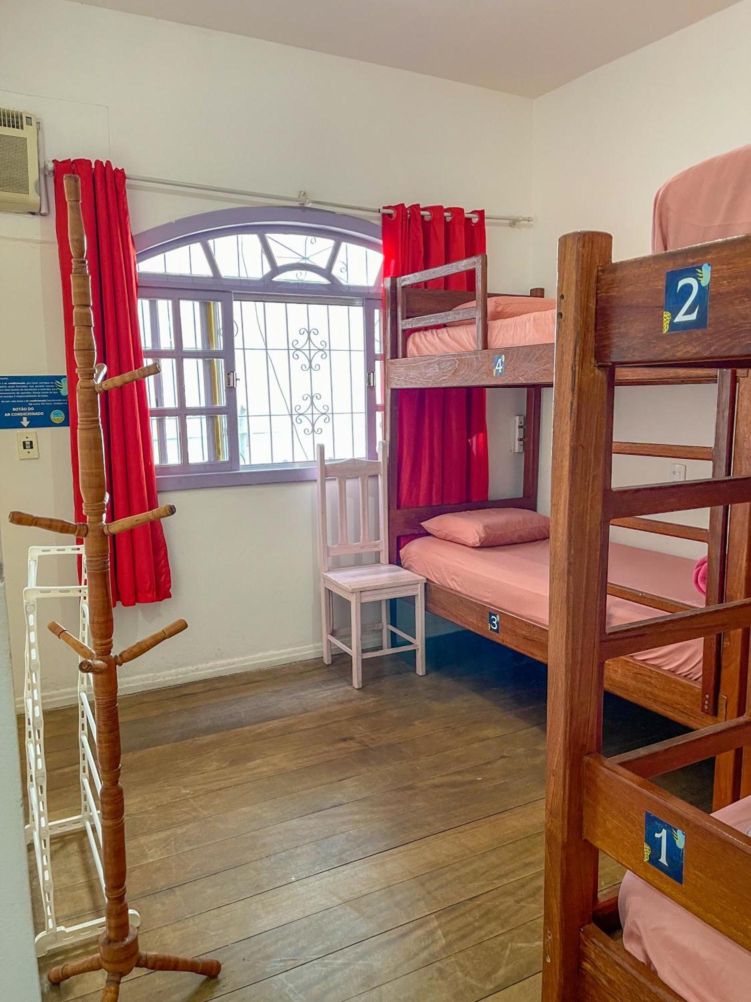 Onca Da Praia Hostel Витория Экстерьер фото